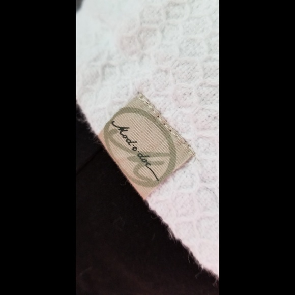 Mod-o-doc reversible white jacquard zip vest - Picture 4 of 7